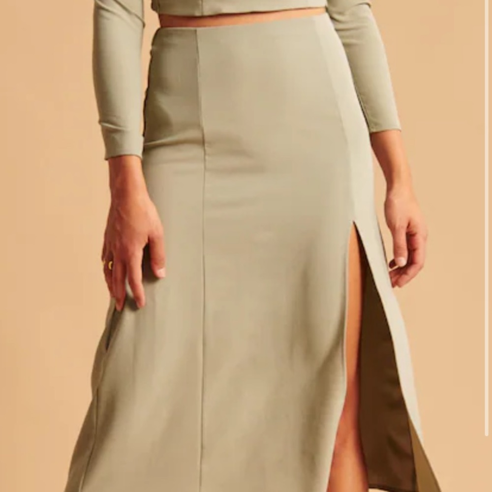 Sage green skirt!! Abercrombie & Fitch